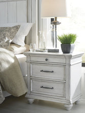 Load image into Gallery viewer, B777 Kanwyn Whitewash King Uph Bedroom Set
